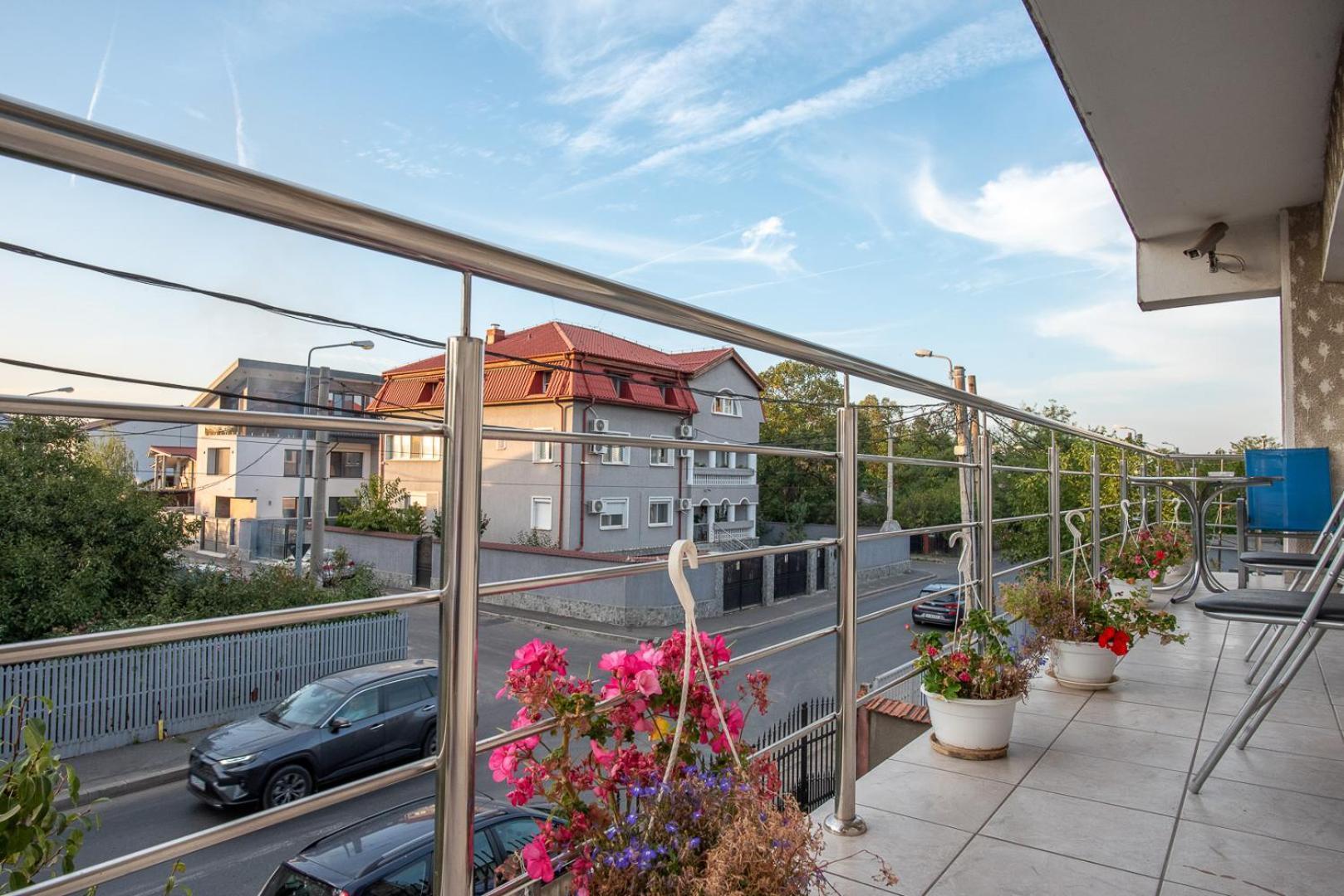 5 Bedrooms Luxury Apartment Villa Bükreş Dış mekan fotoğraf